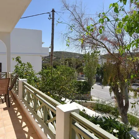Jozephine's House By Endless Blue From Syros Daire